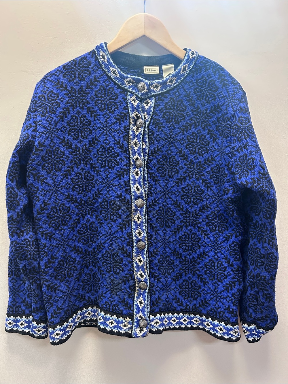Vintage L.L. Bean Women's Blue and Black Fair Isle Patterned Cotton Cardigan